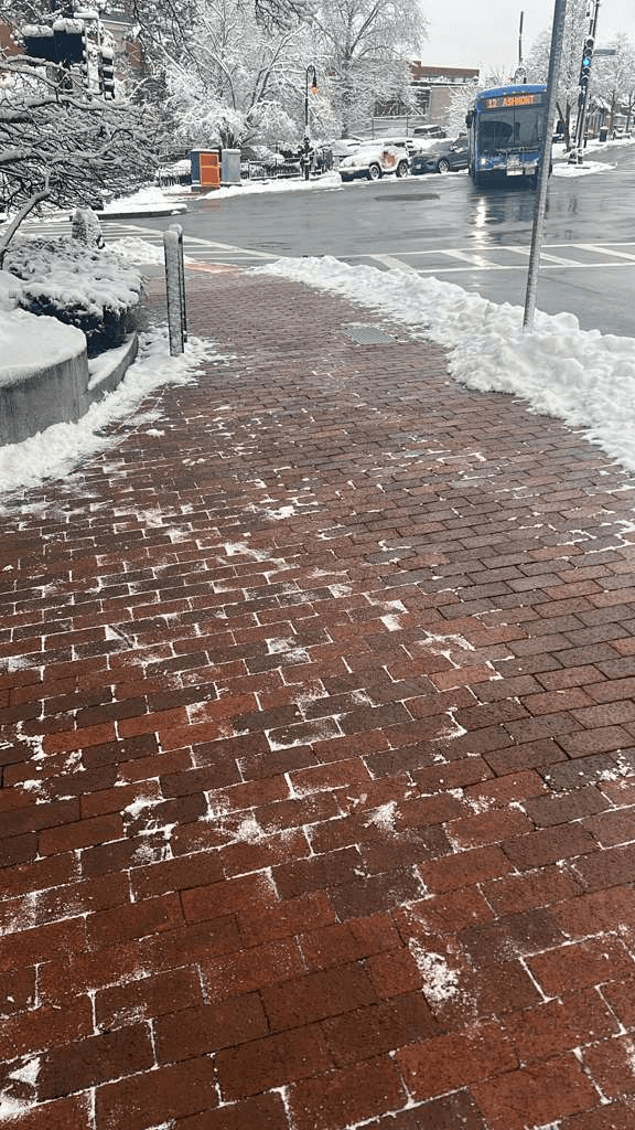 Image of a modern bedroom