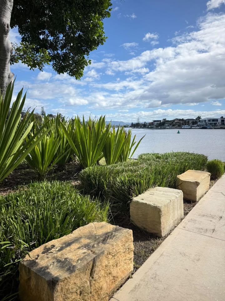 Garden bed clean up and mulching after results residential property Gold Coast by Hepburn Property Maintenance