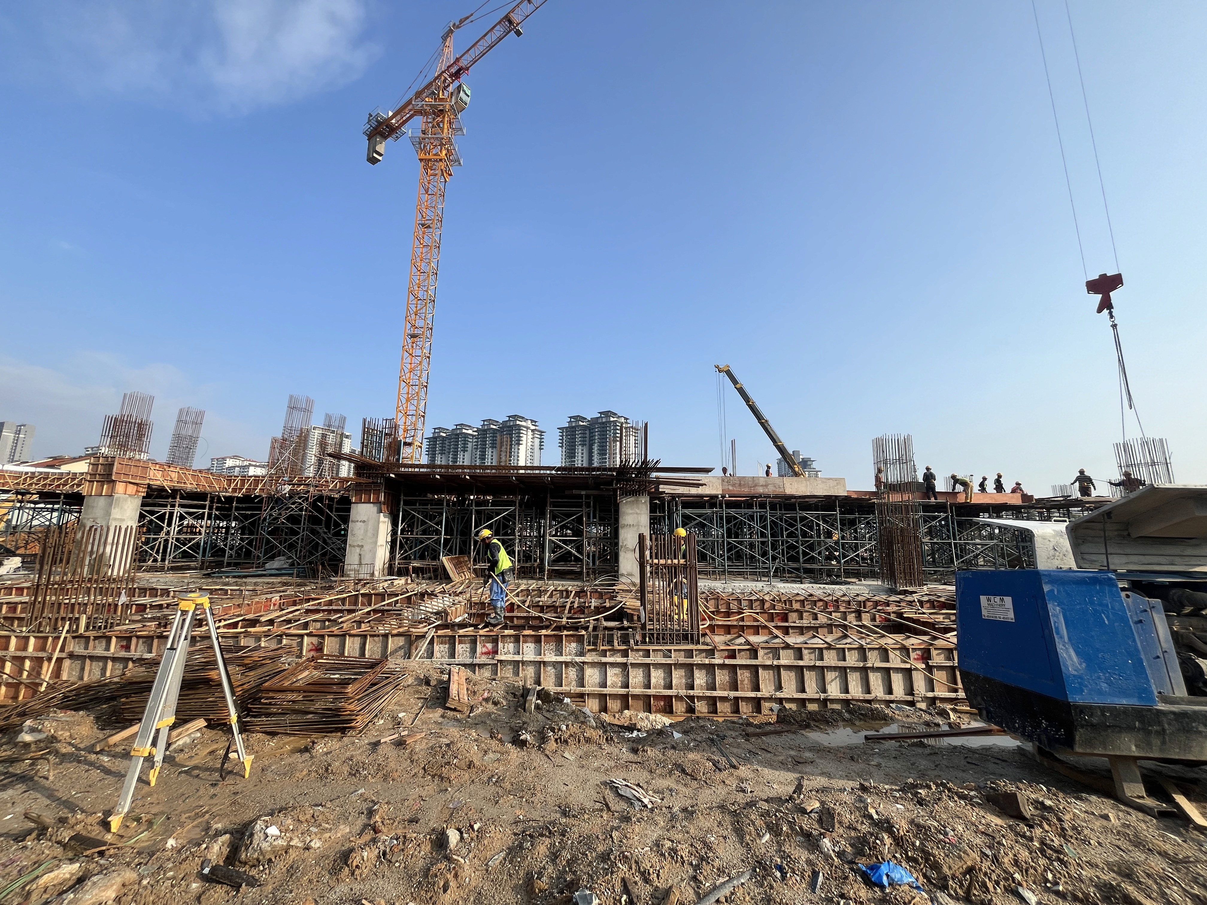 Asima Architects project EX1 & EX2 Data Centre during construction phase