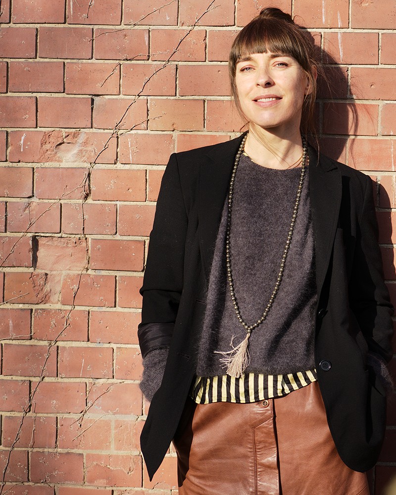 Ela Blueml sunny smaile