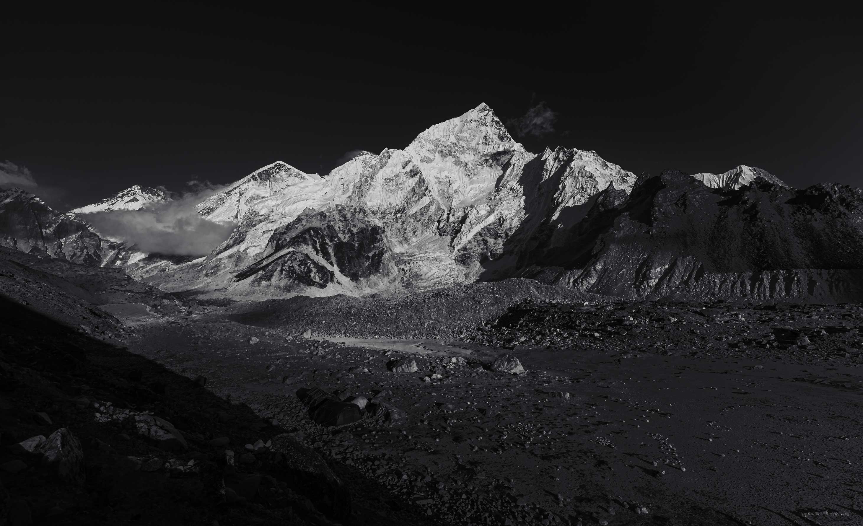 The picture shows a front view of the 'Top of the World' view. 