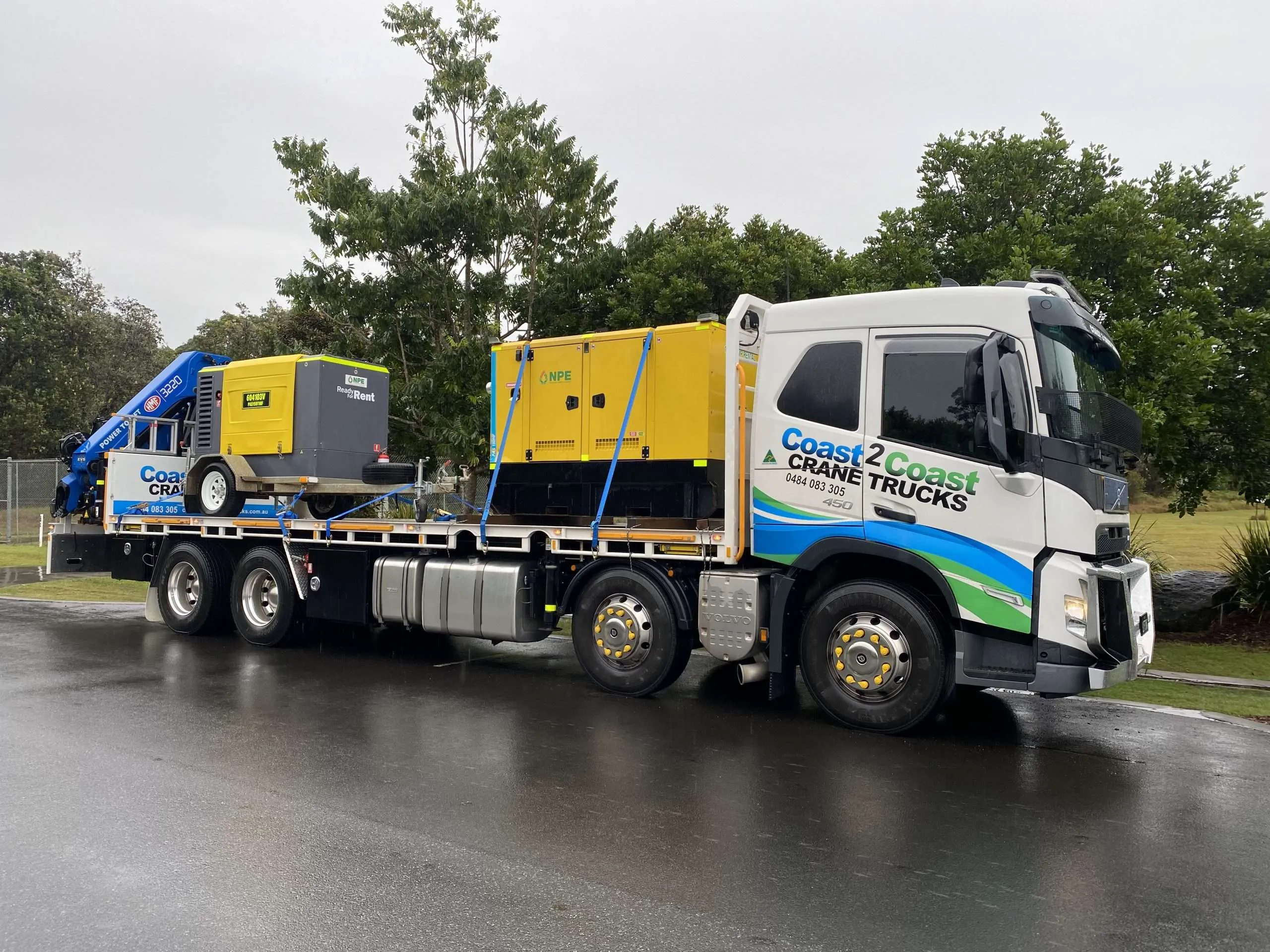 Crane truck in Gold Coast, QLD