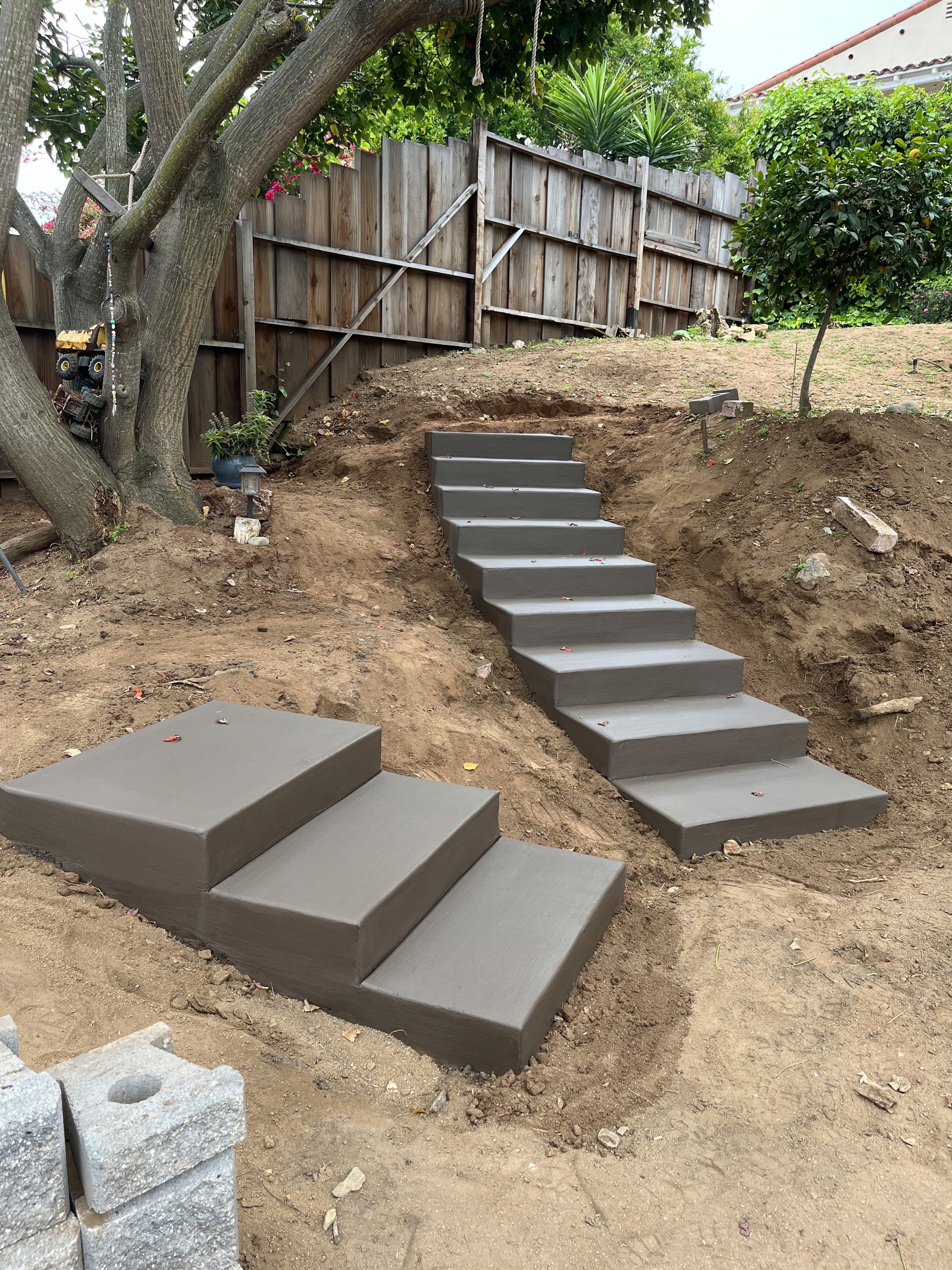 Nuevas escaleras de concreto
