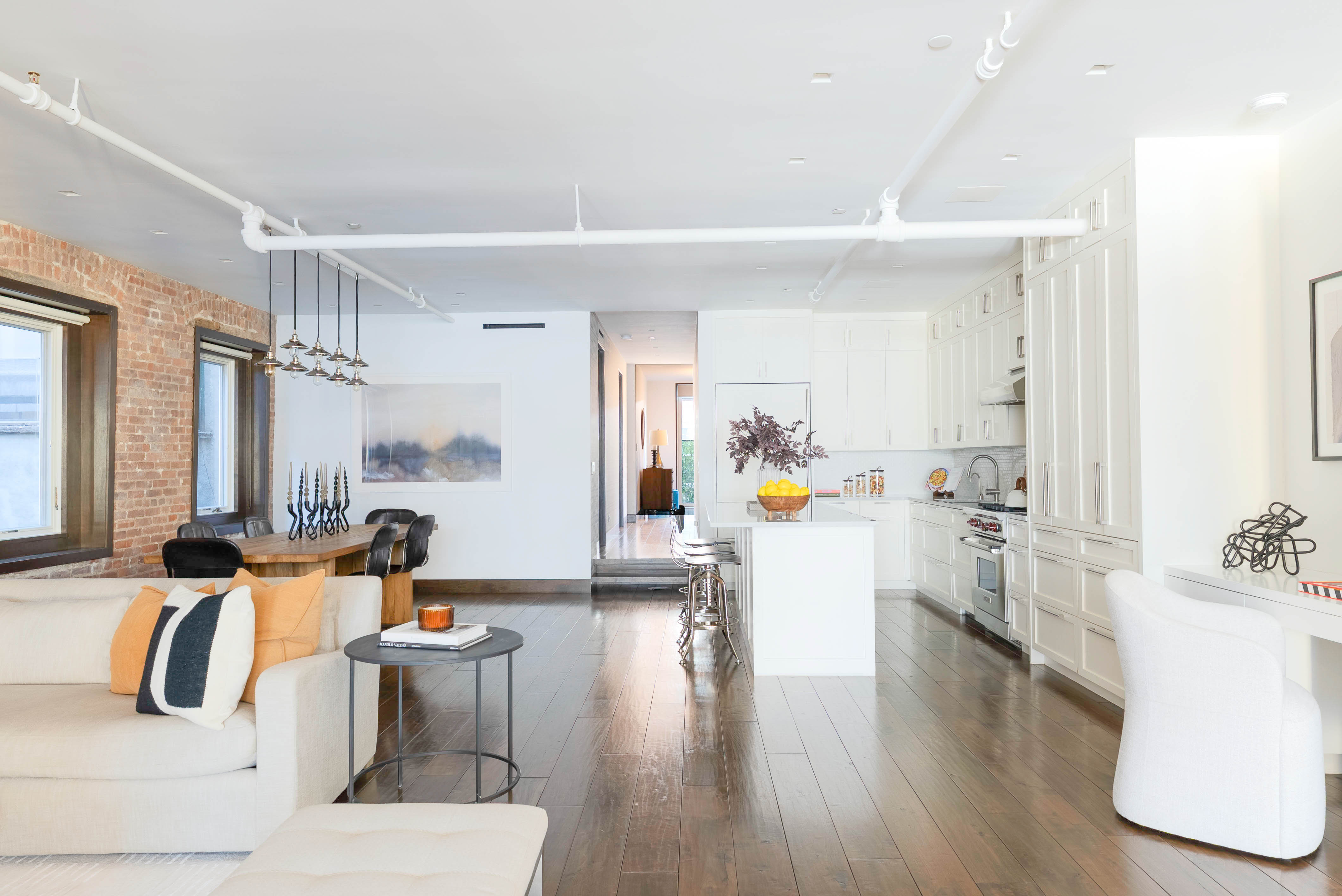 347 W Broadway 6
