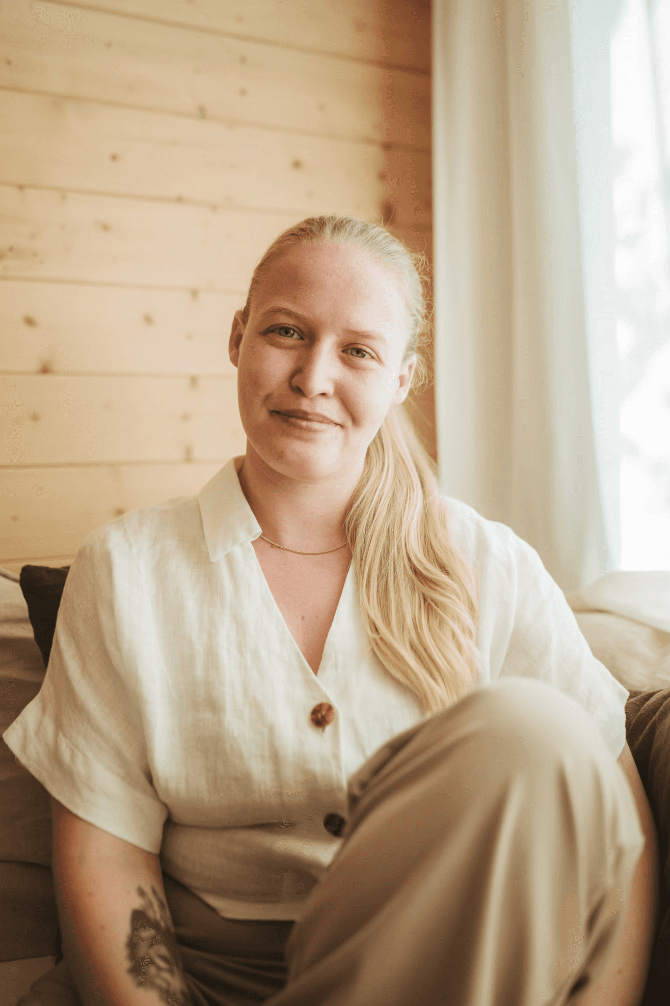 Portrait of Lisa Schmidt, a satisfied client featured in testimonial.