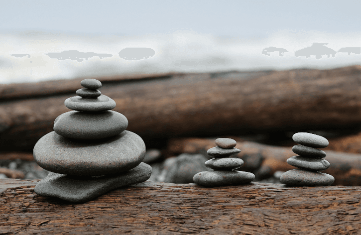 Pilha de pedras representando indicadores ESG