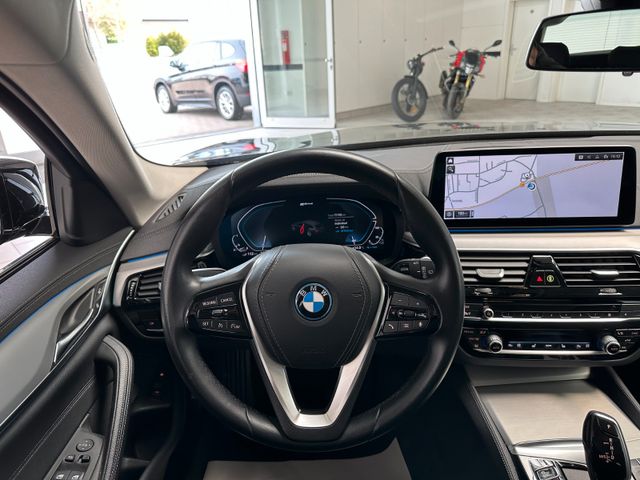 BMW 530 2022 BLACK Gebrauchtwagen - Galeriebild 14