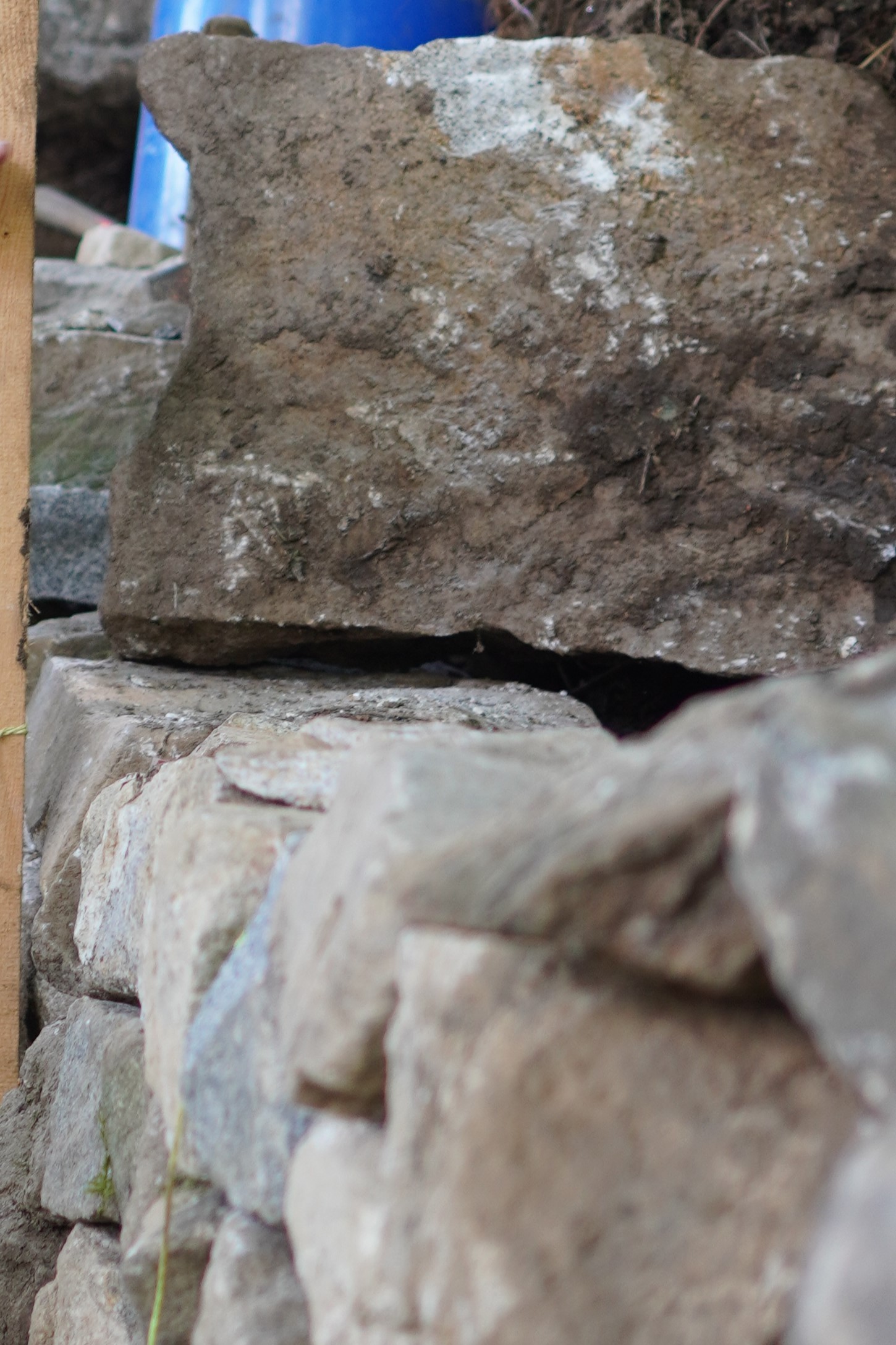 Bauregeln Trockenmauer Mauersteine 