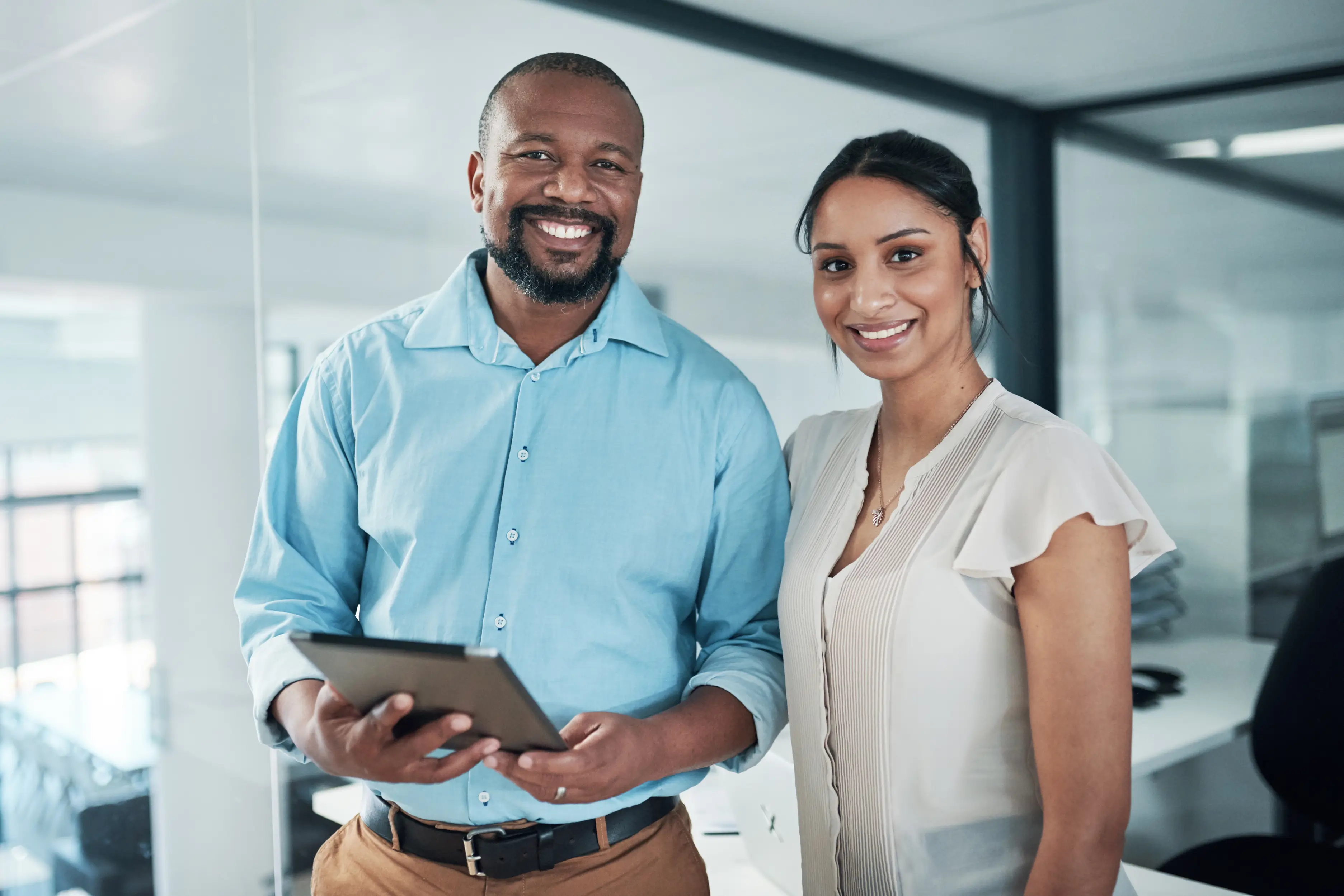 Equipe especializada em saúde ocupacional e segurança do trabalho