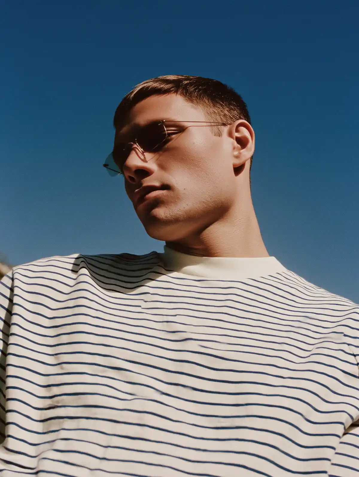 Office Studio with magazines on the floor.