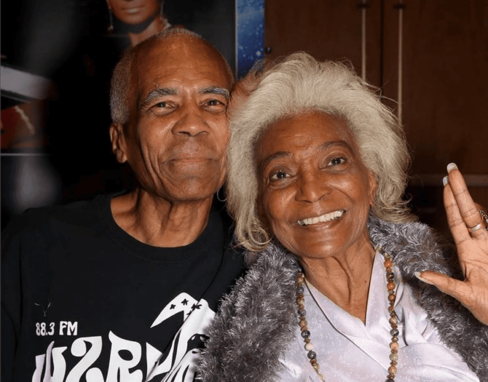 STAR TREK ICON NICHELLE NICHOLS HONORED by nasa AT COMIC CON