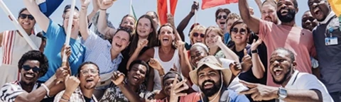 Group picture of volunteers