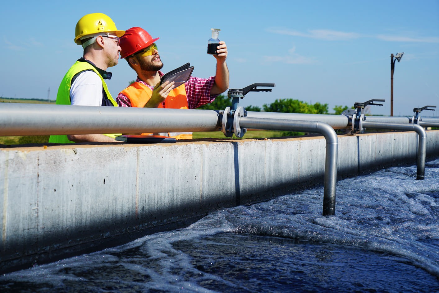Engineer running a performance guarantee test