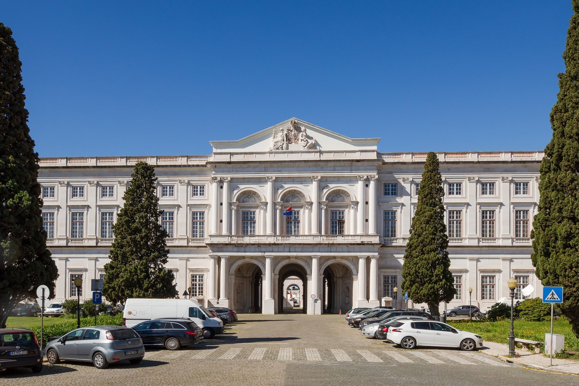 Is Ajuda National Palace worth visiting?