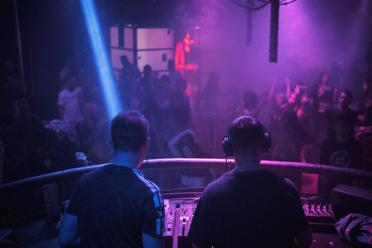 Live Music and DJ