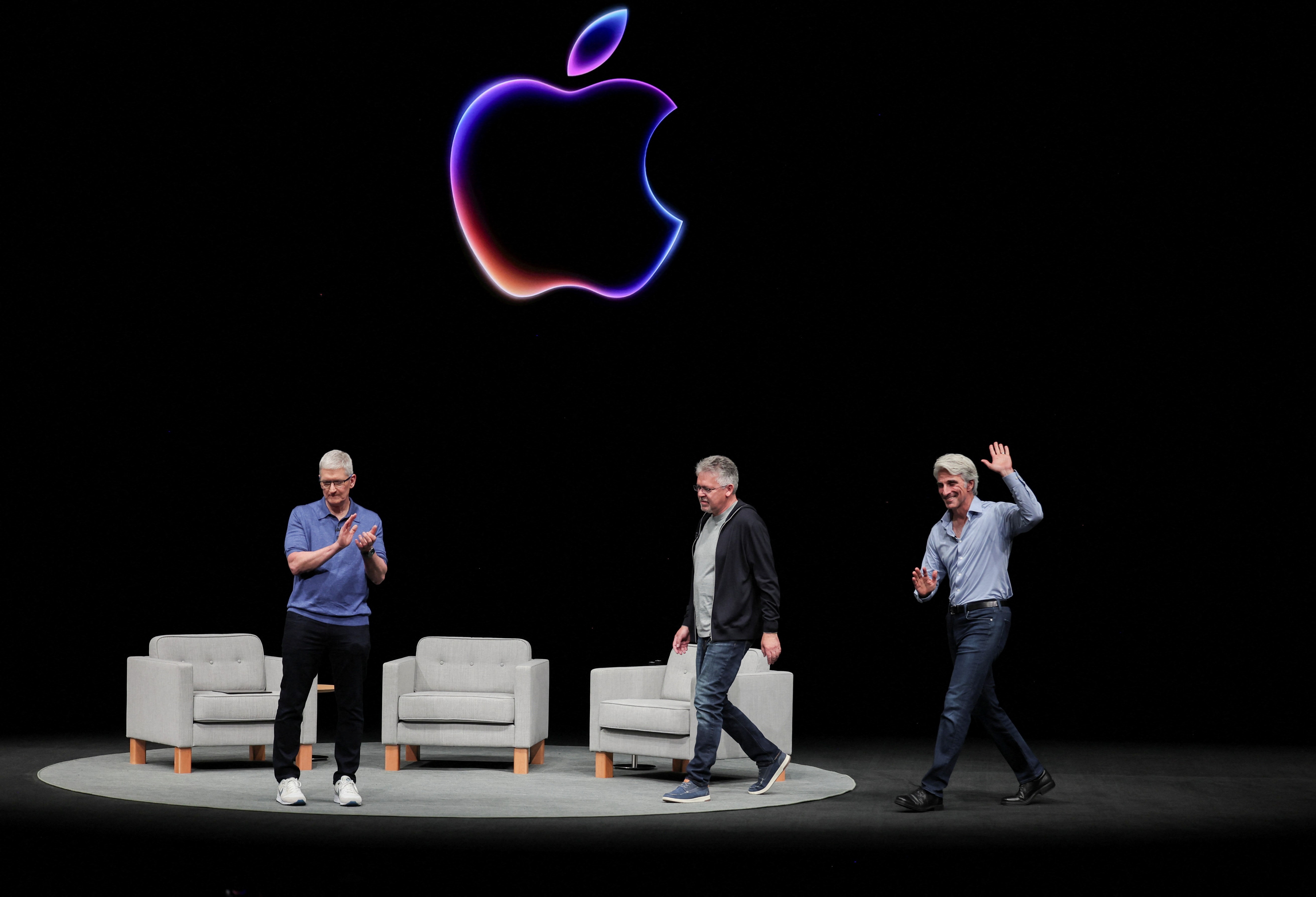 Apple AI le novità che intrudurrano sull'iphone grazie alla partnership con Open ai chat gpt 