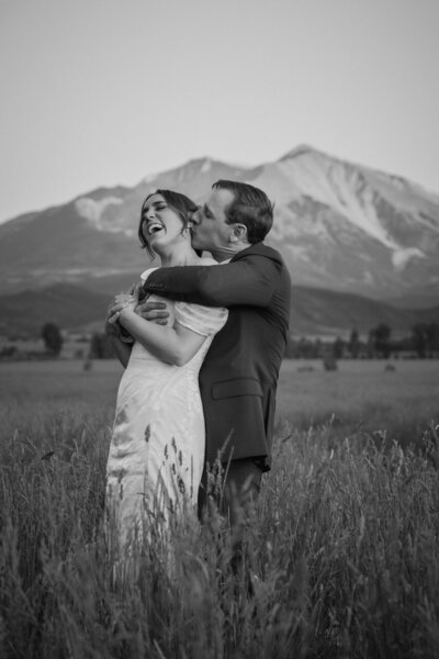 Andy and Amber Carbondale wedding photograph 26