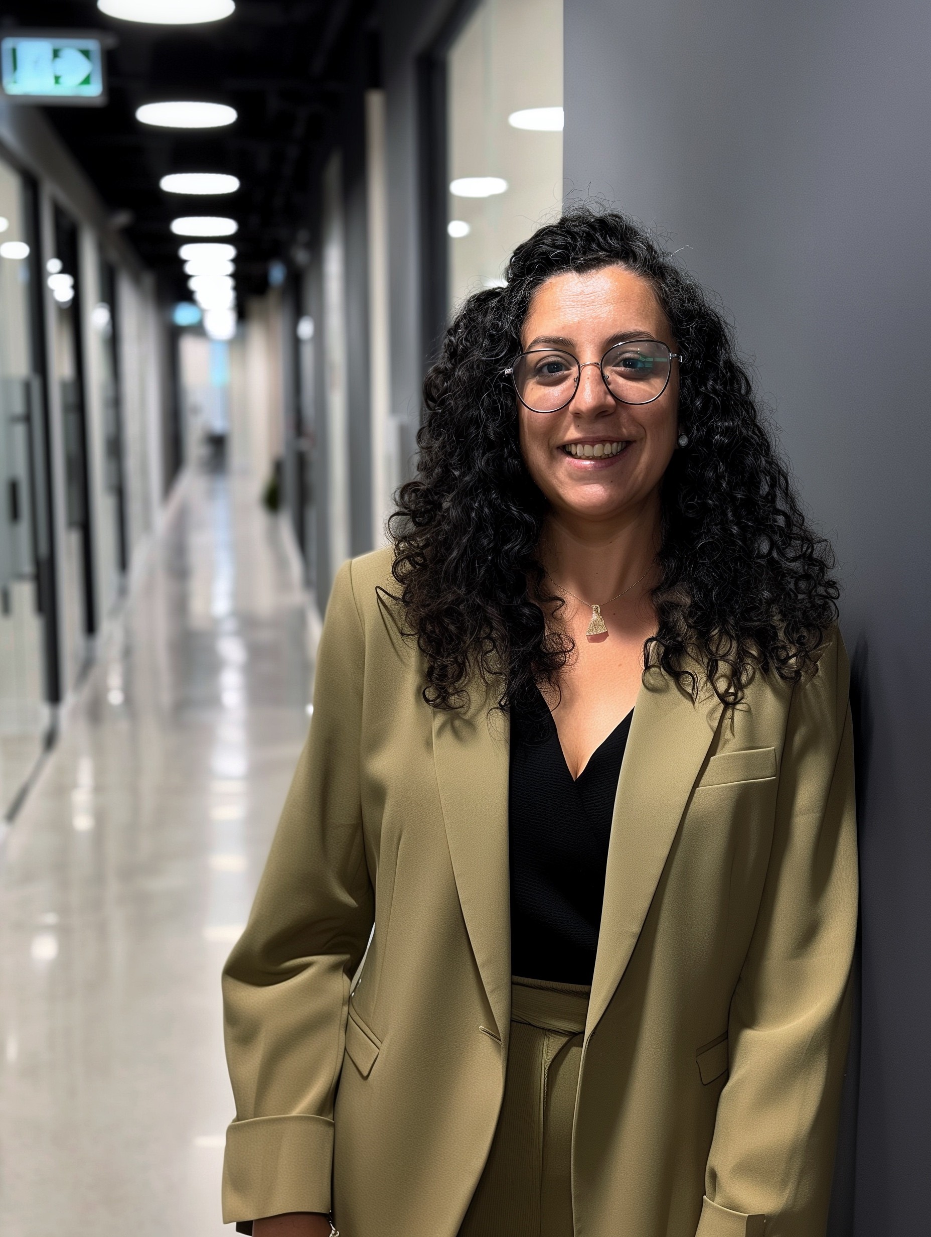 Sara Tawadros RP, Burlington therapist specializing in anxiety and couples therapy, with optional Christian counselling