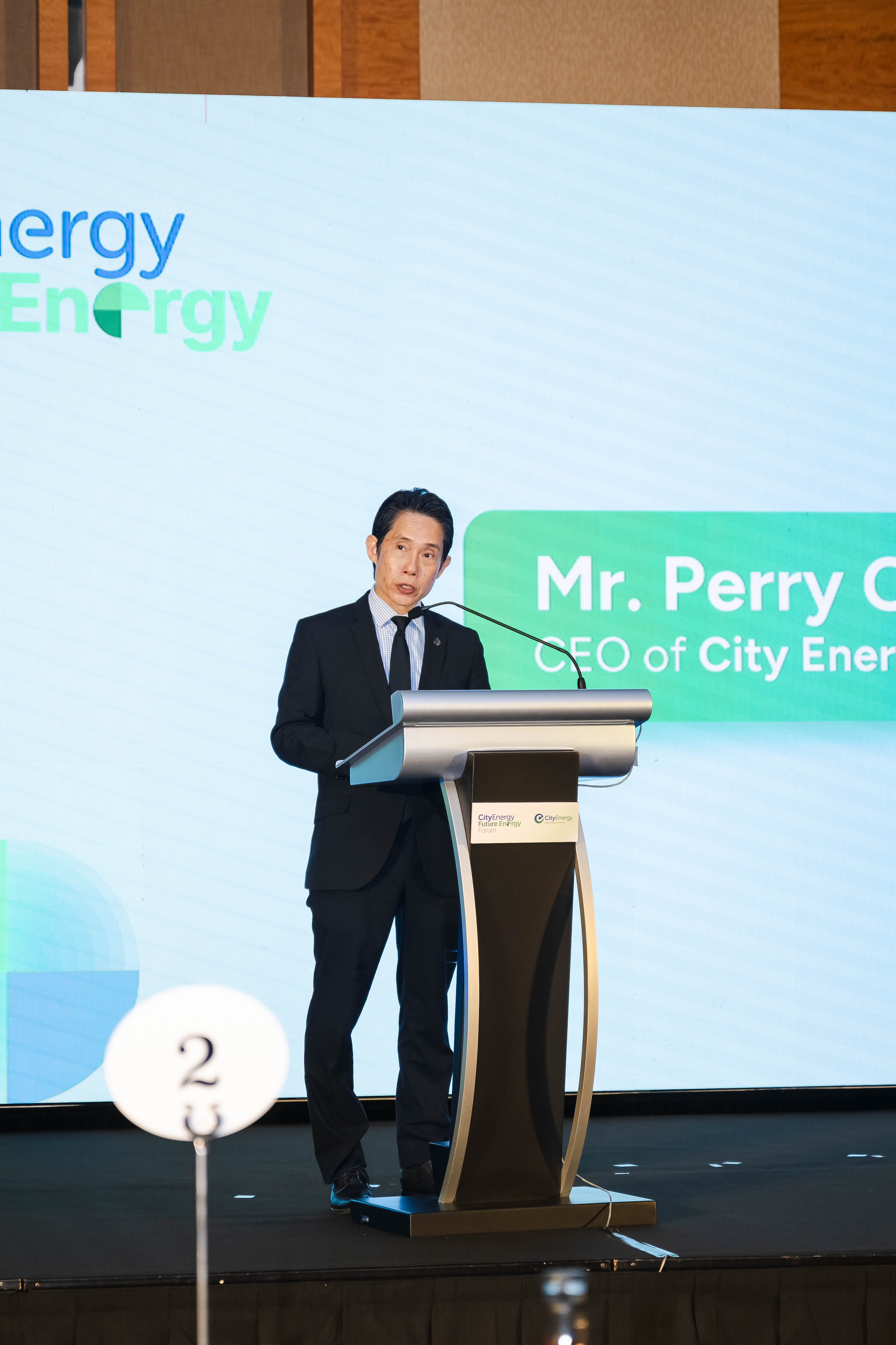 Attending trade delegates interacting with a custom web-native augmented reality showcase displaying Singapore's lower-carbon energy infrastructure, designed by DFW Creative