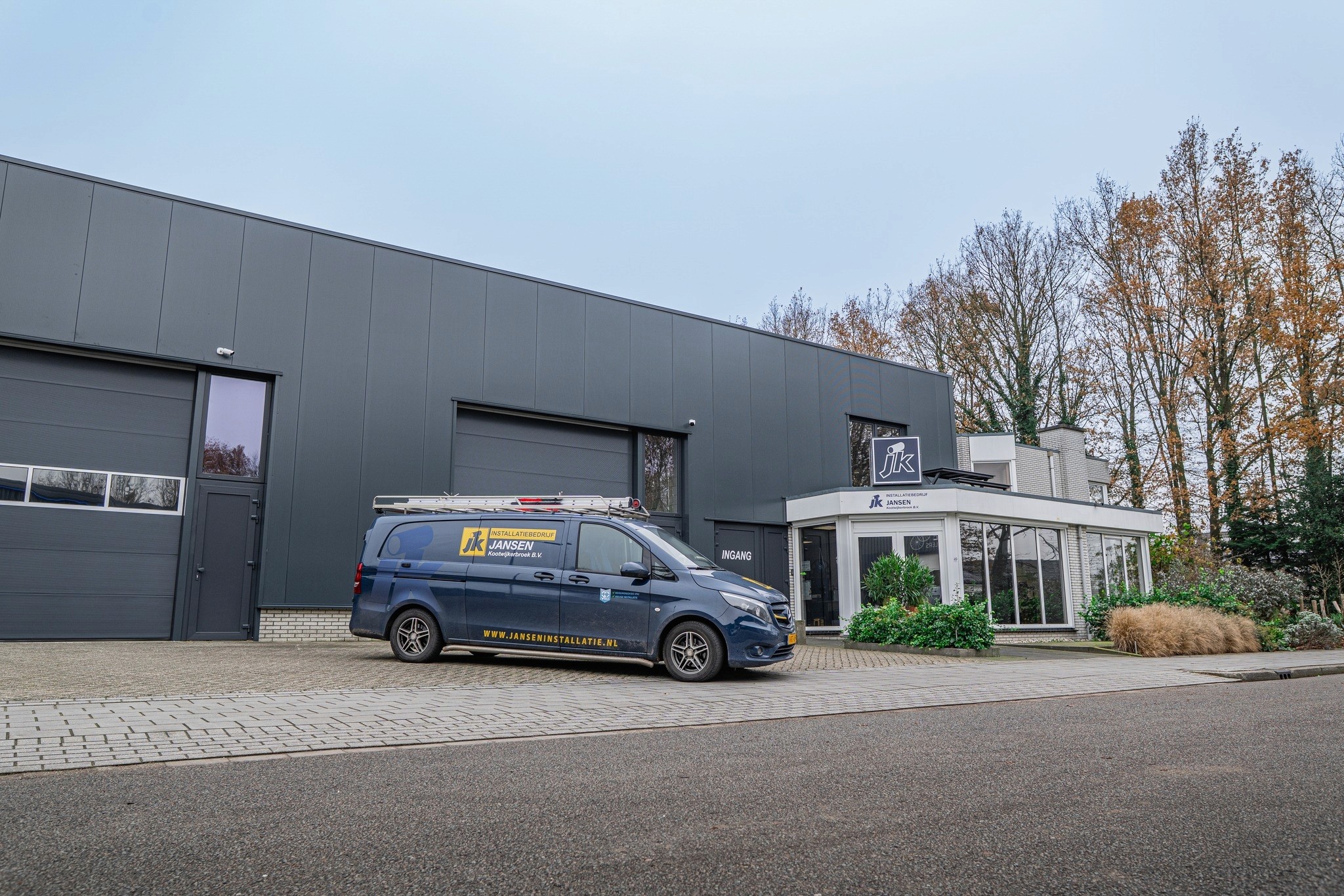 Bus Jansen Installatie