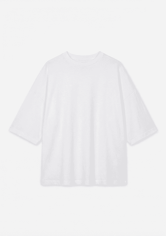 Oversize white tshirt