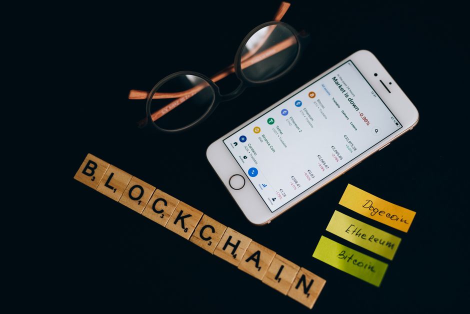web3 concept: How is DeFi design different from traditional fintech design?
