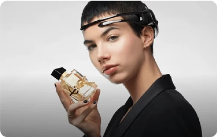 Woman in Emotiv brain-computer interface test