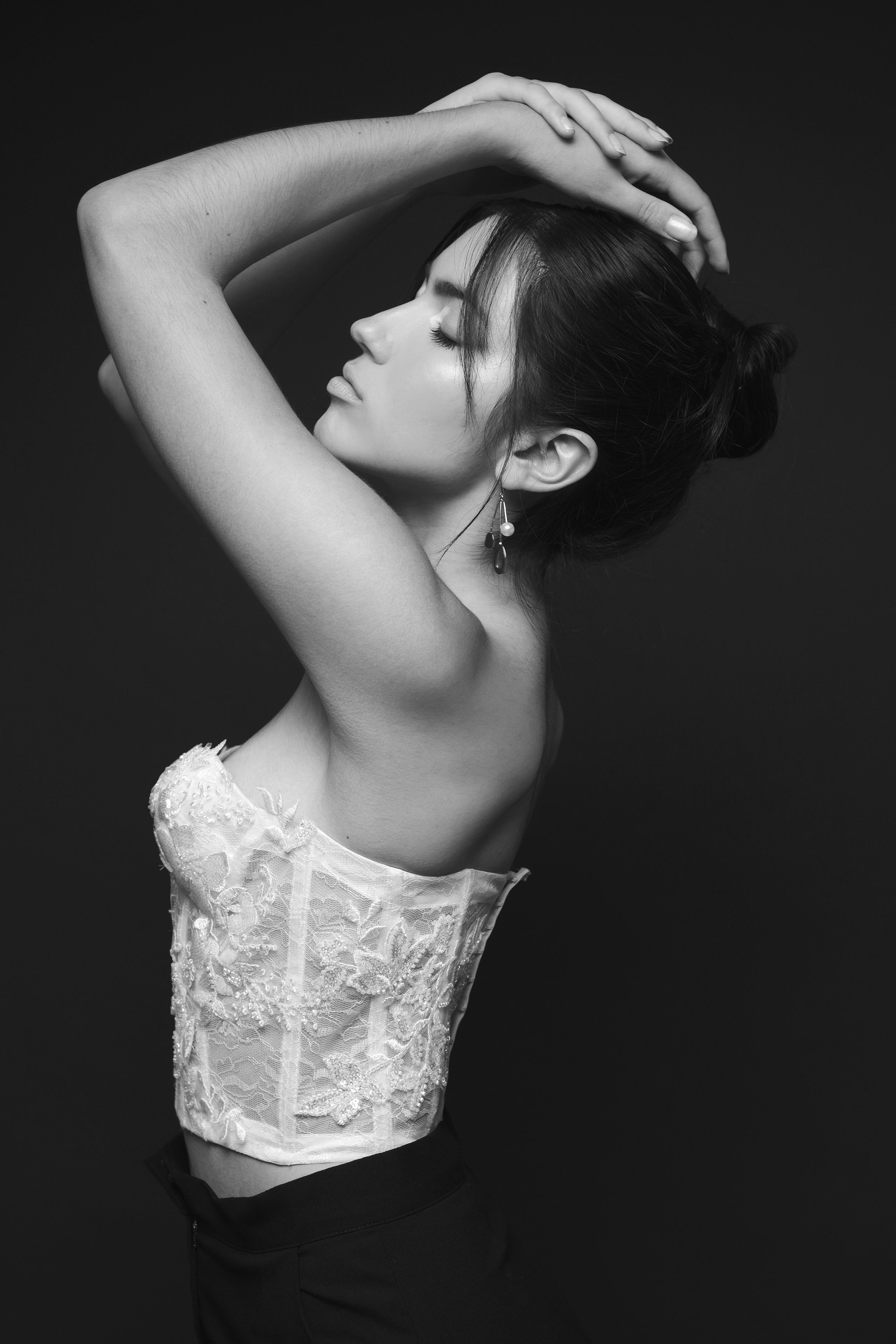 Ania Elizalde — 18