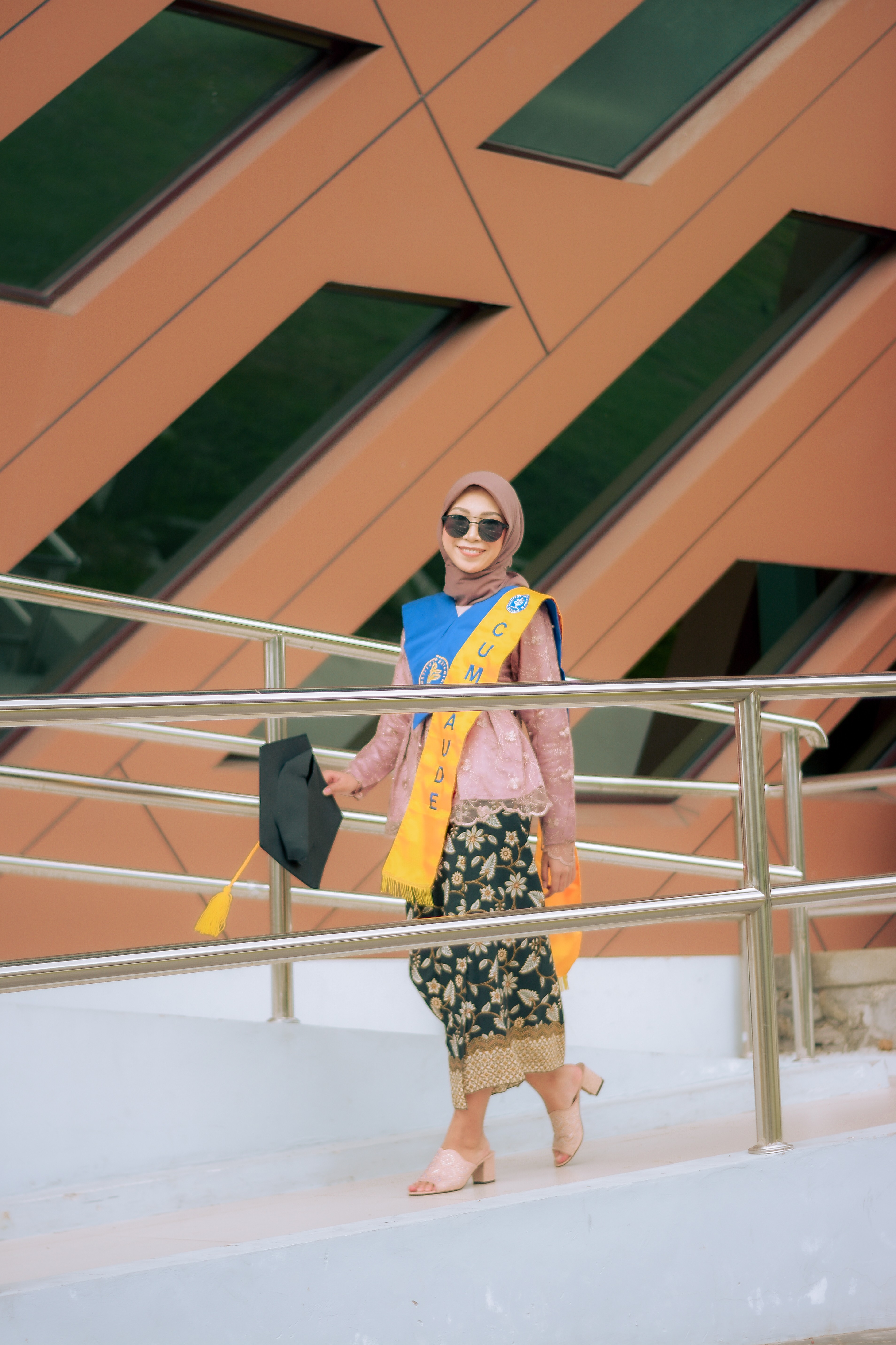 Pida Graduation Photoshoot at Jember University