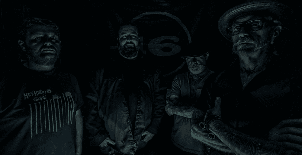  Photo by © 16 The Band promo