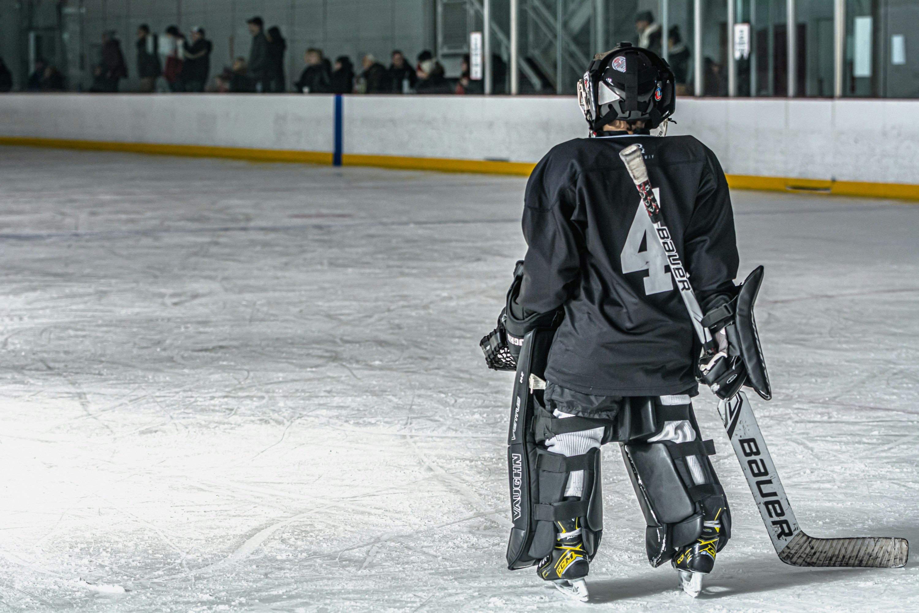 An ice hockey goalie