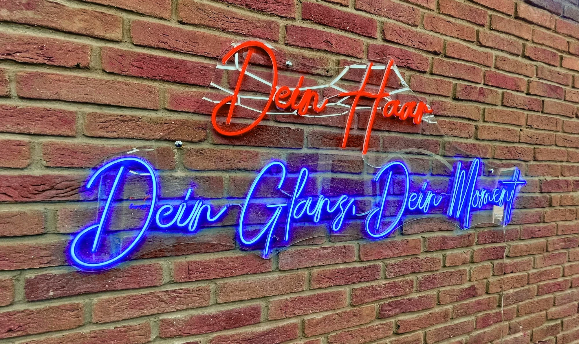 By Saif Frisör Stadthagen Led Ambiente