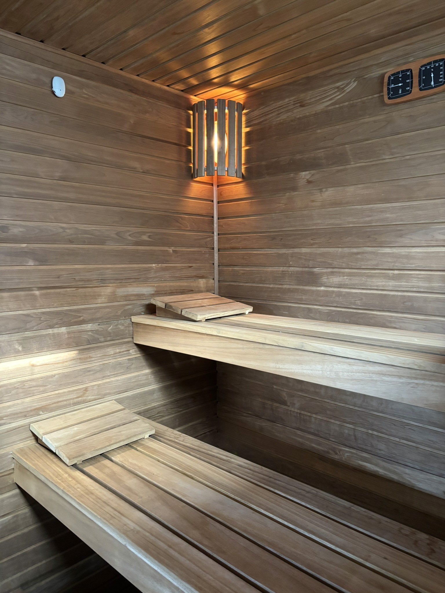 Brockley Wellness Room photo 2