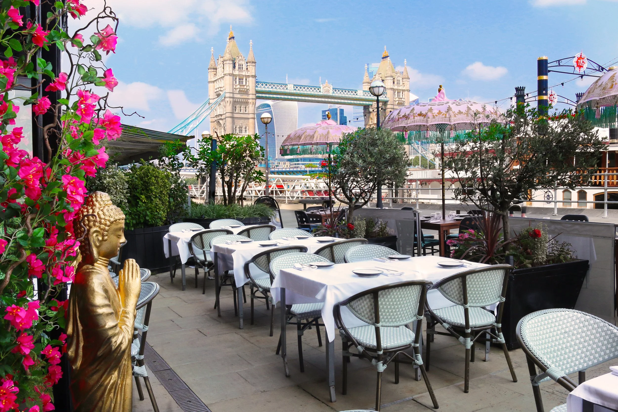 Sticky Mango terrace with clear views of Tower Bridge, one of the best places to eat by the river in SE1.