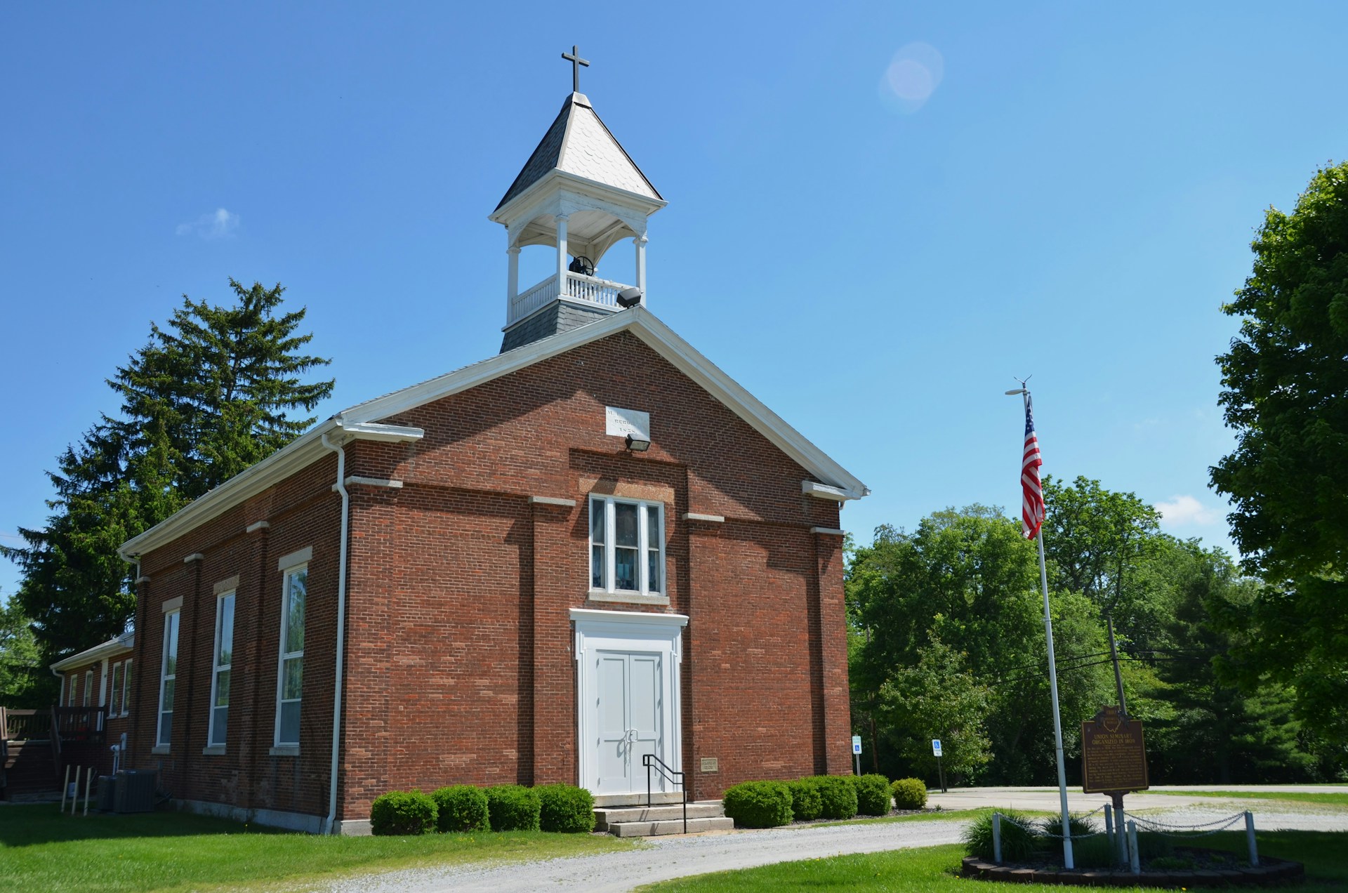 Local Non-Denominational Church
