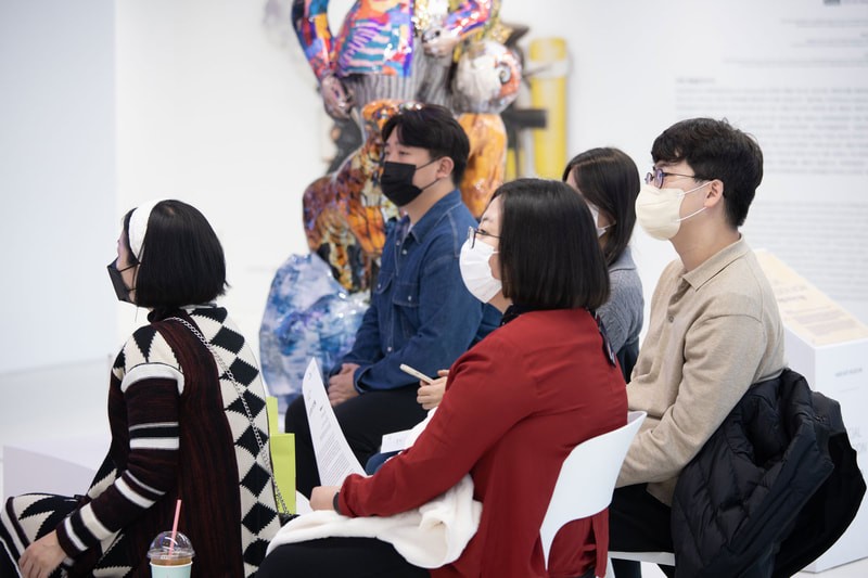 한국관광공사 서울센터 HiKR Ground: 3F HiKR Art Museum <놀이하는 인간>展 아티스트 토크