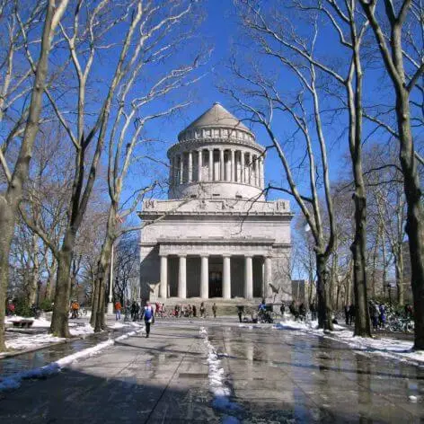 gret american style mausoleums