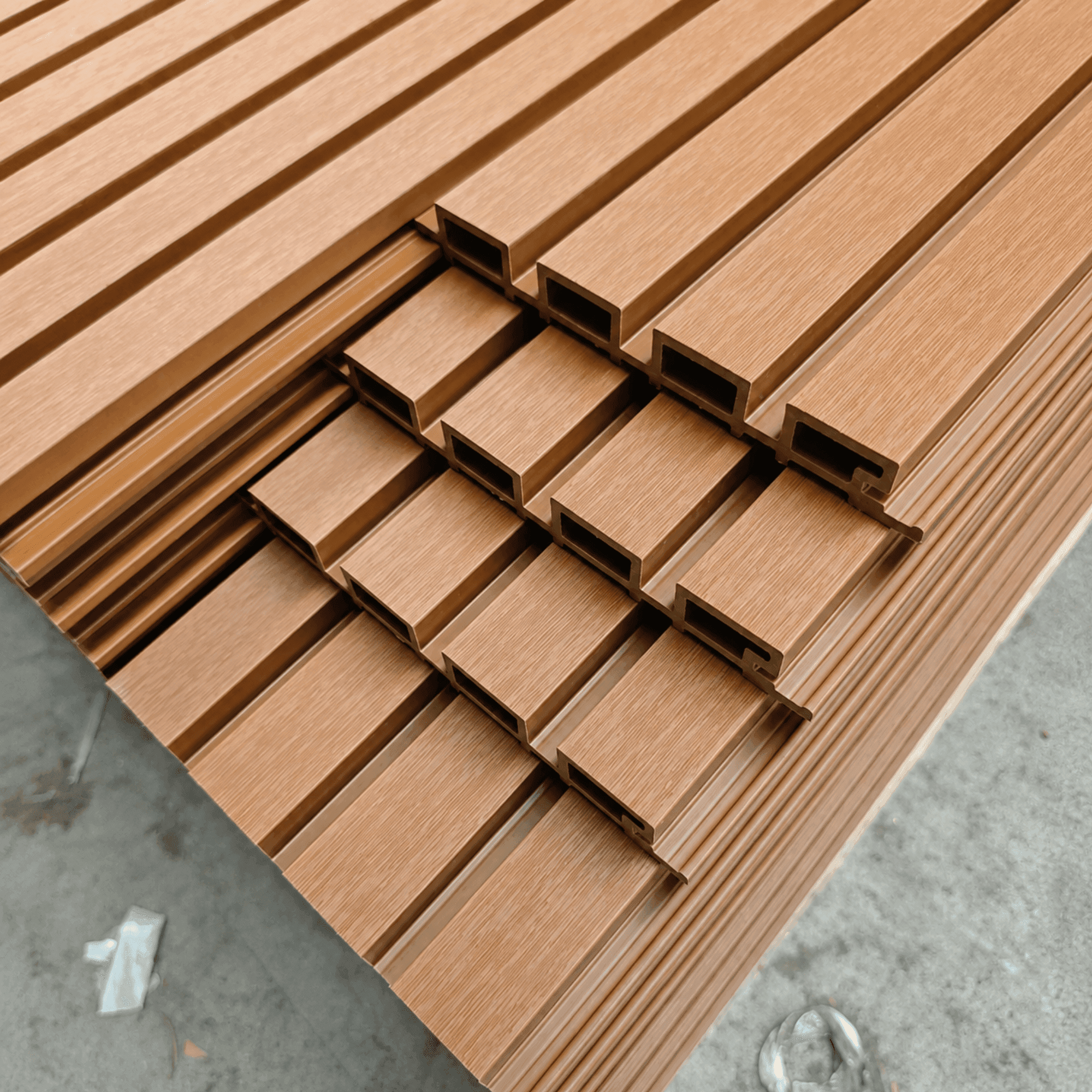 WPC Wall Panel Exterior Teak - SRJ Tu Hogar