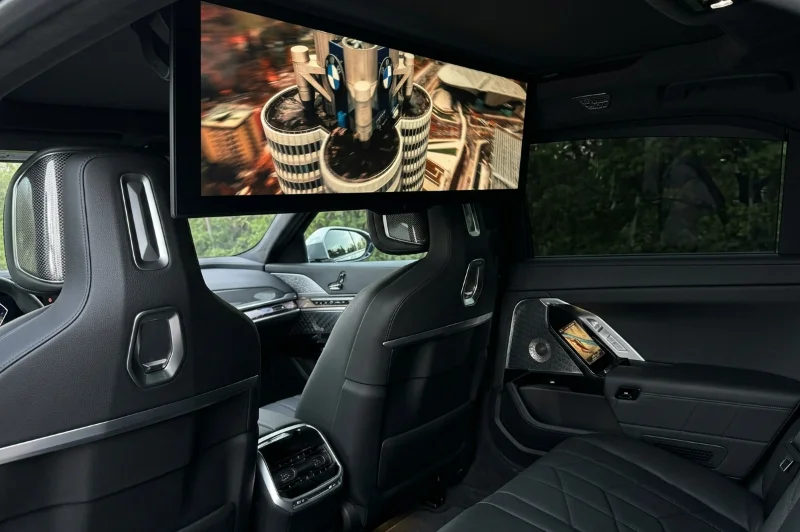 BMW i7 interieur arriere