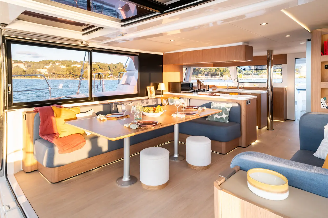 Bali 5.2 Interior