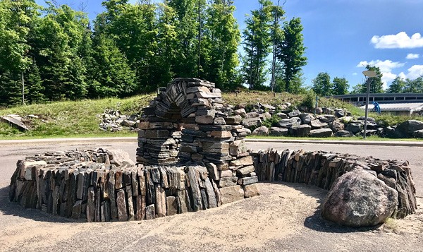 Trockenmauerkunstwerk John Shaw-Rimmington