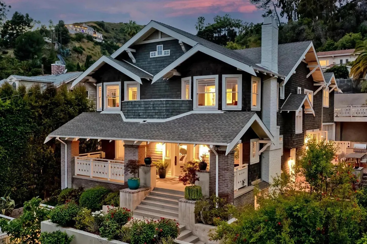 Craftsman Bungalow Style Home in Newport Beach, California designed and built by ARCA Builders