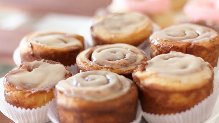 Cinnamon roll
