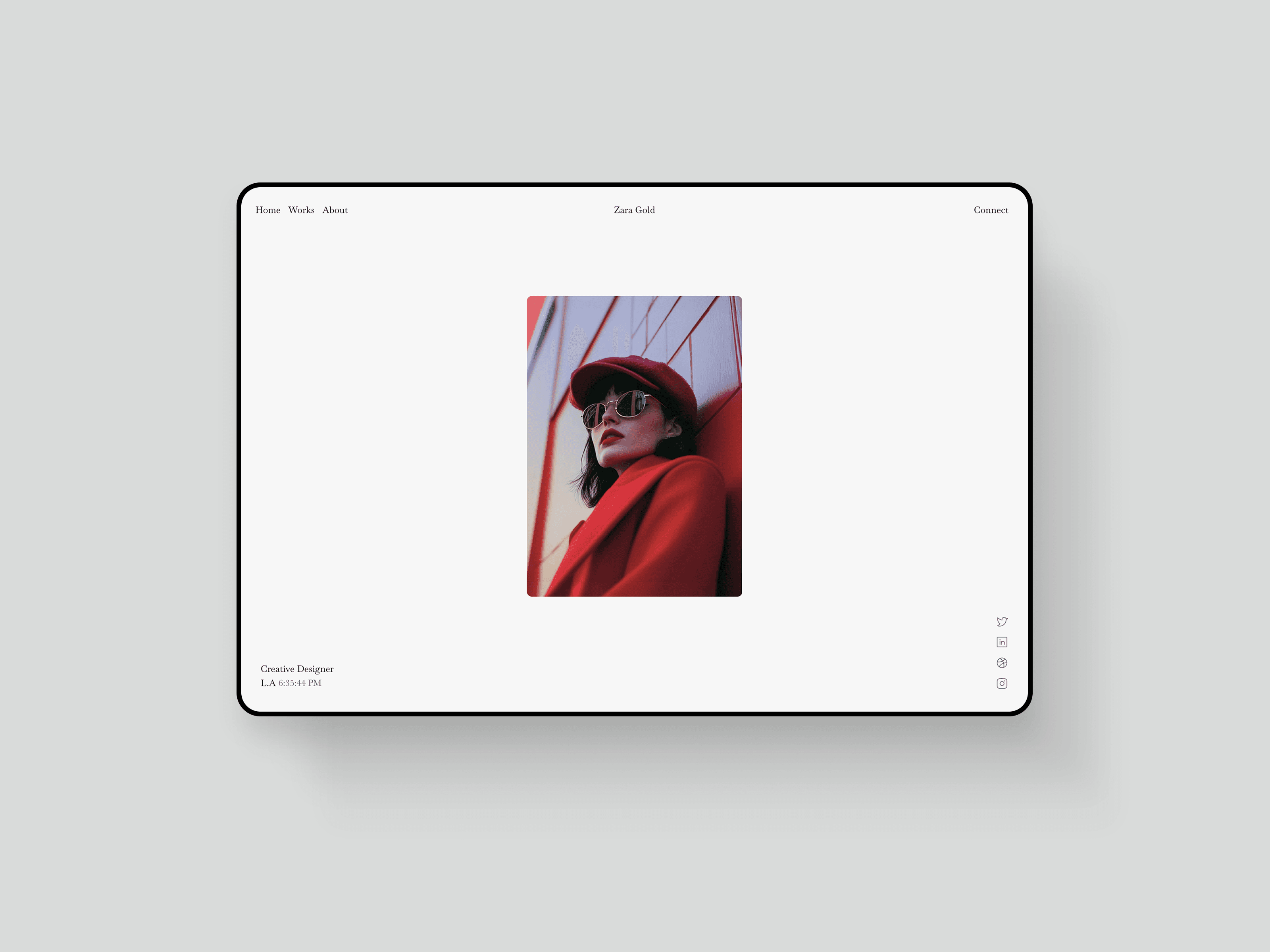 Zarafolio Framer template