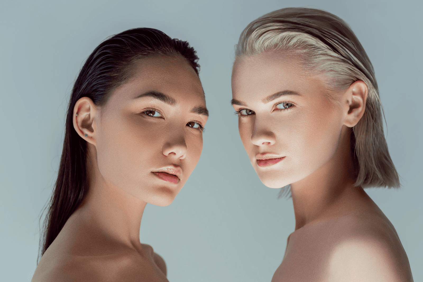 Minimal vs Maximalist Beauty 