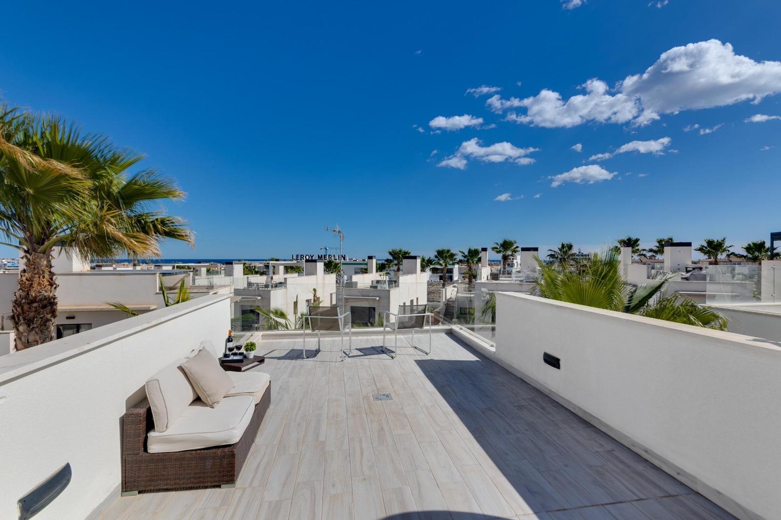 Commercial unit for sale in Lomas de Cabo Roig — 8