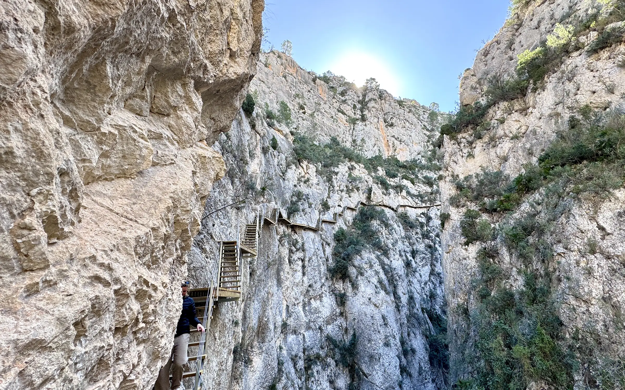 Relleu Footbridge, Spania | Expa Travel