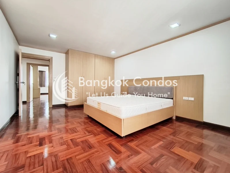 Asa Garden 3 Bedroom Pet-Friendly Condo Phrom Phong 4