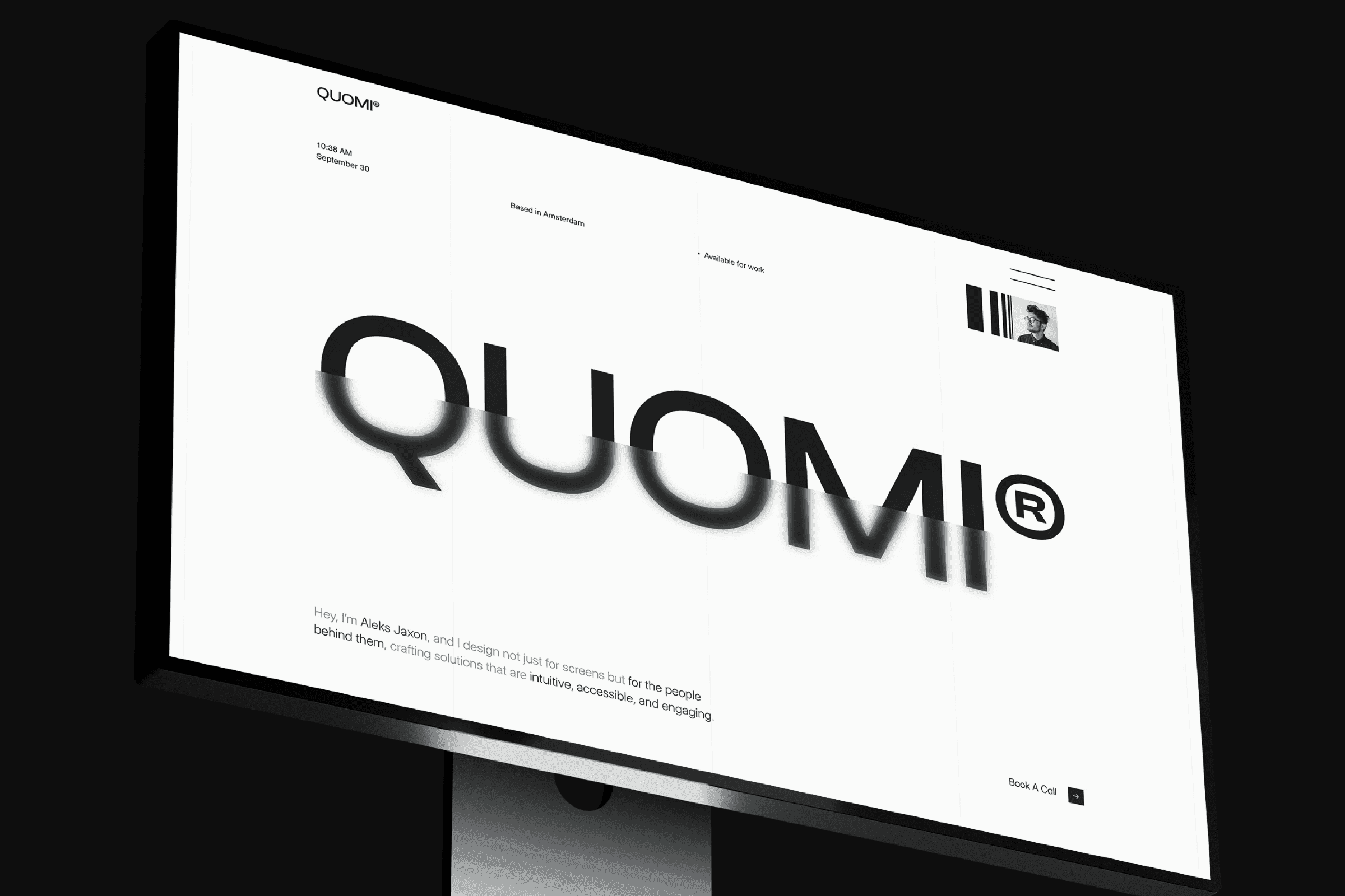 Quomi Screen