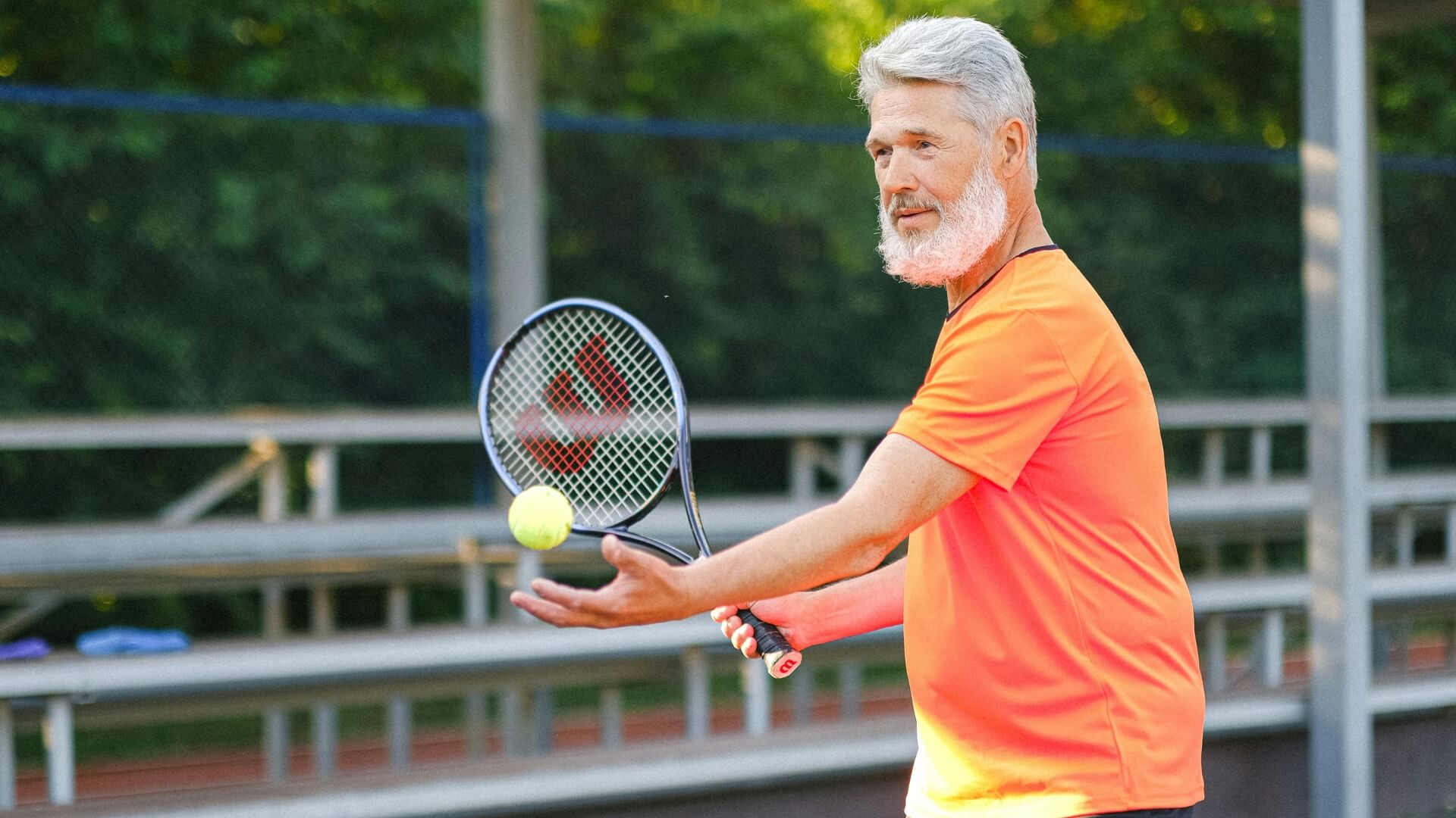Dynamic picture of a cyclist riding downhill